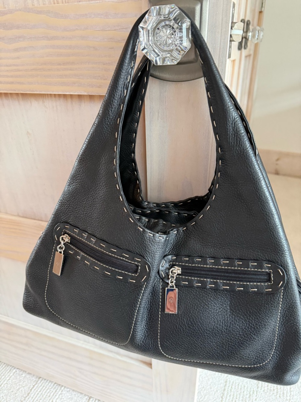 Donald J Pilner - Black Women's Leather Hobo Bag with Contrast Stitching